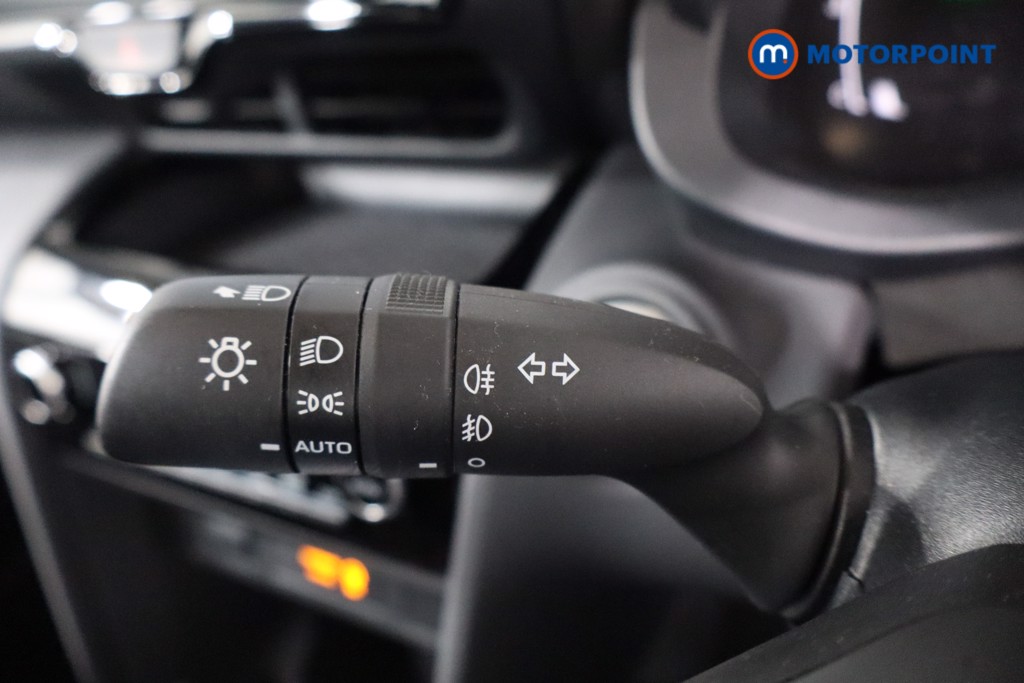 Used Toyota Yaris Cross 2024 for sale - 76933910: Photo 28