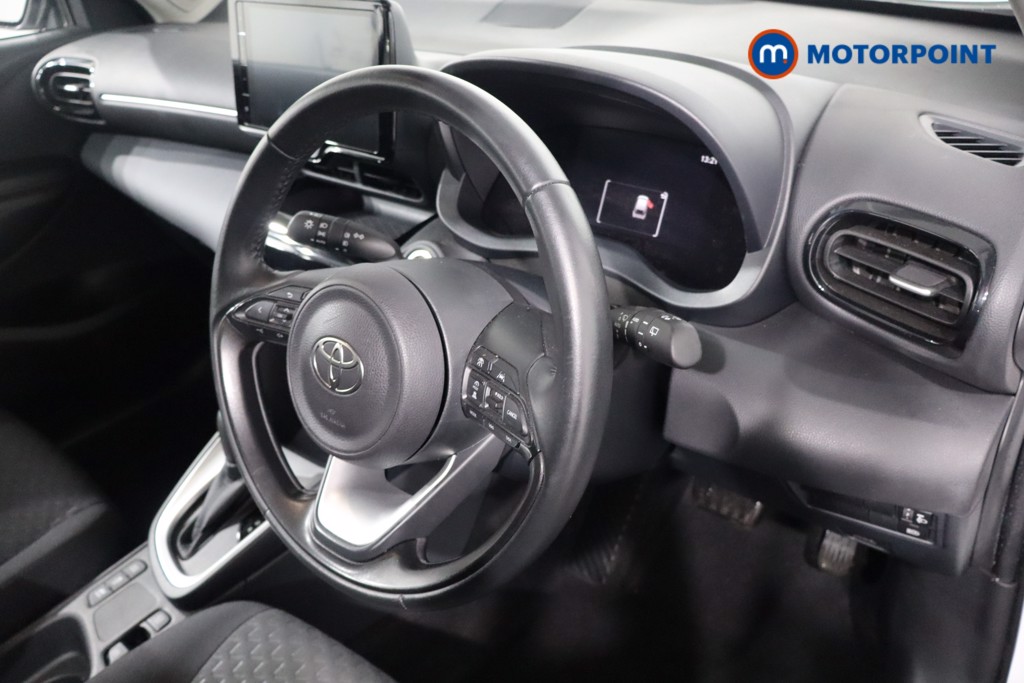 Used Toyota Yaris Cross 2024 for sale - 76933910: Photo 32