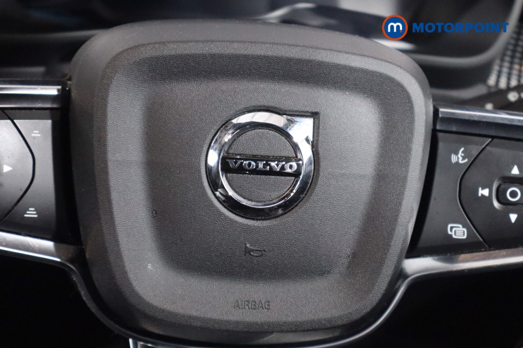 Used Volvo XC40 2023 for sale - 76777653: Photo 24