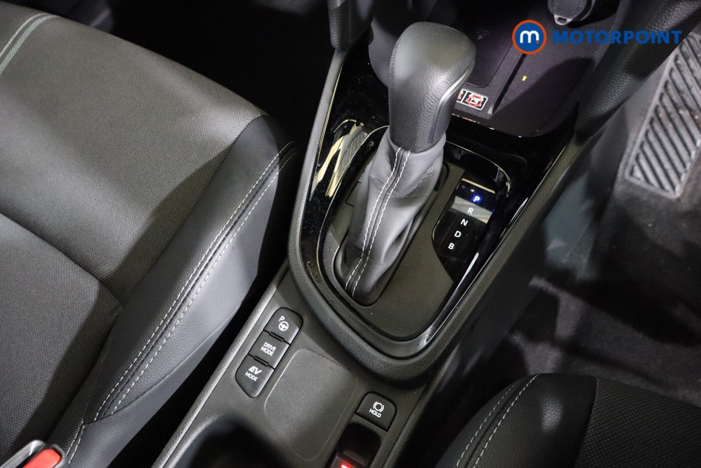 Used Toyota Yaris Cross 2024 for sale - 78162883: Photo 19