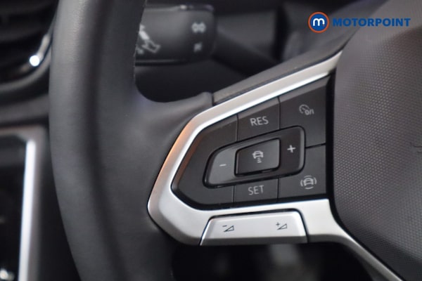 Used Volkswagen T-Roc 2025 for sale - 76105050: Photo 15