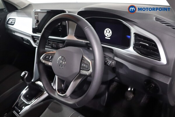 Used Volkswagen T-Roc 2025 for sale - 76105050: Photo 30
