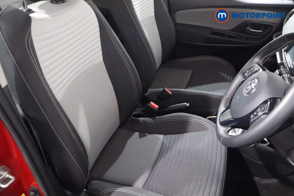 Used Toyota Yaris for sale - 76531733: Photo 32