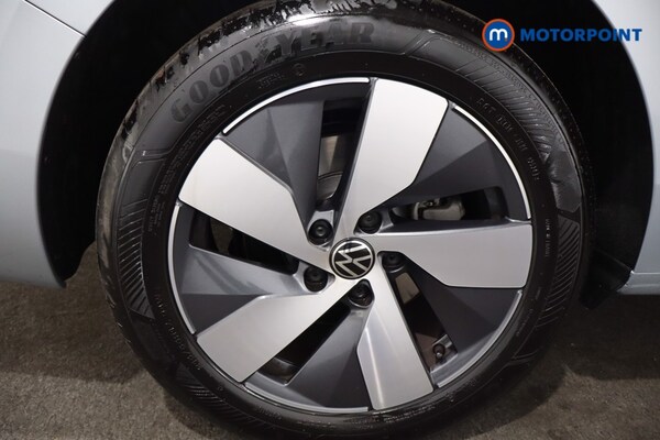 Used Volkswagen Passat 2025 for sale - 75665651: Photo 17
