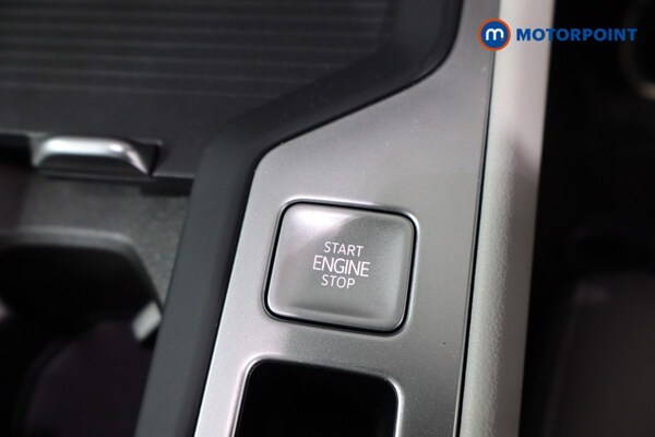 Used Volkswagen Passat 2025 for sale - 75665651: Photo 21