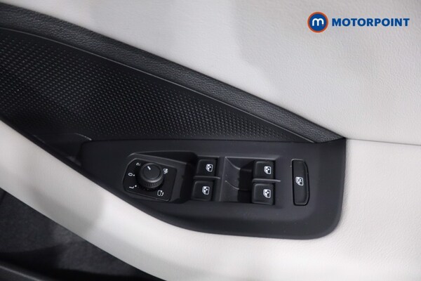 Used Volkswagen Passat 2025 for sale - 75665651: Photo 30