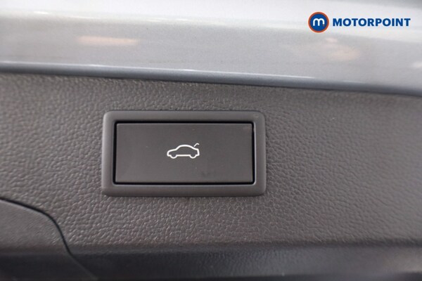 Used Volkswagen Passat 2025 for sale - 75665651: Photo 45
