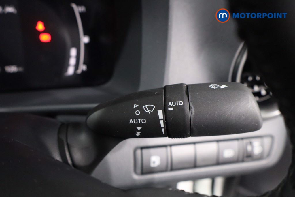 Used Toyota C-HR 2024 for sale - 77730361: Photo 23