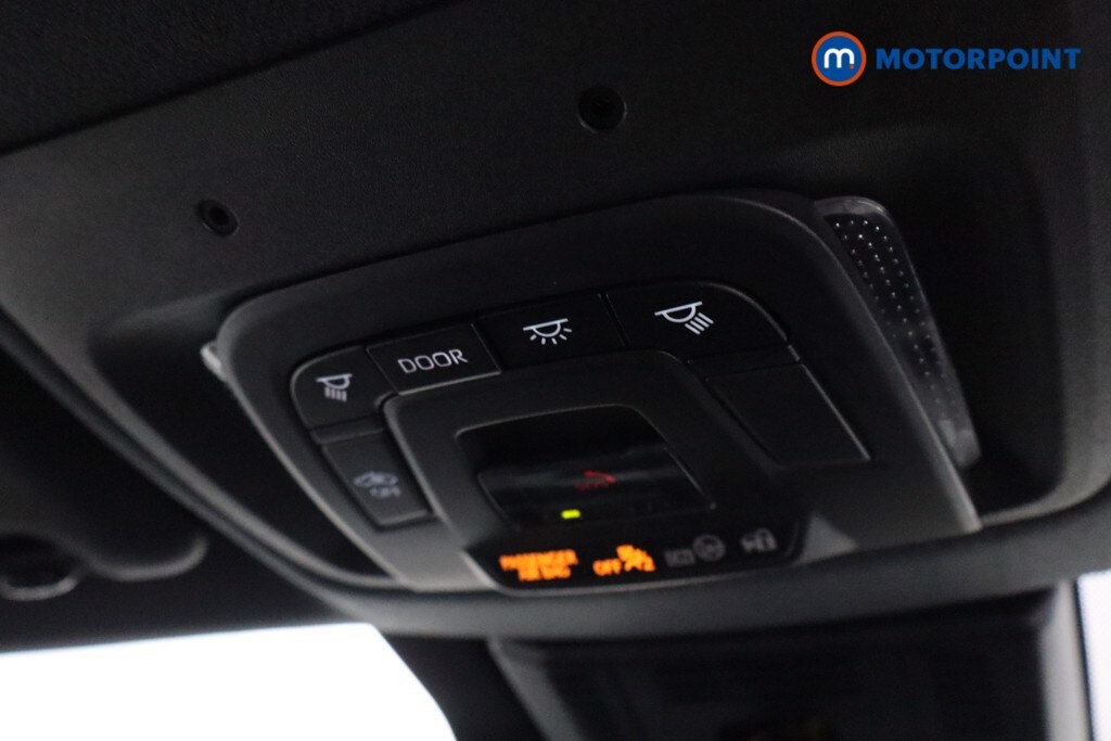 Used Toyota C-HR 2024 for sale - 77730361: Photo 28