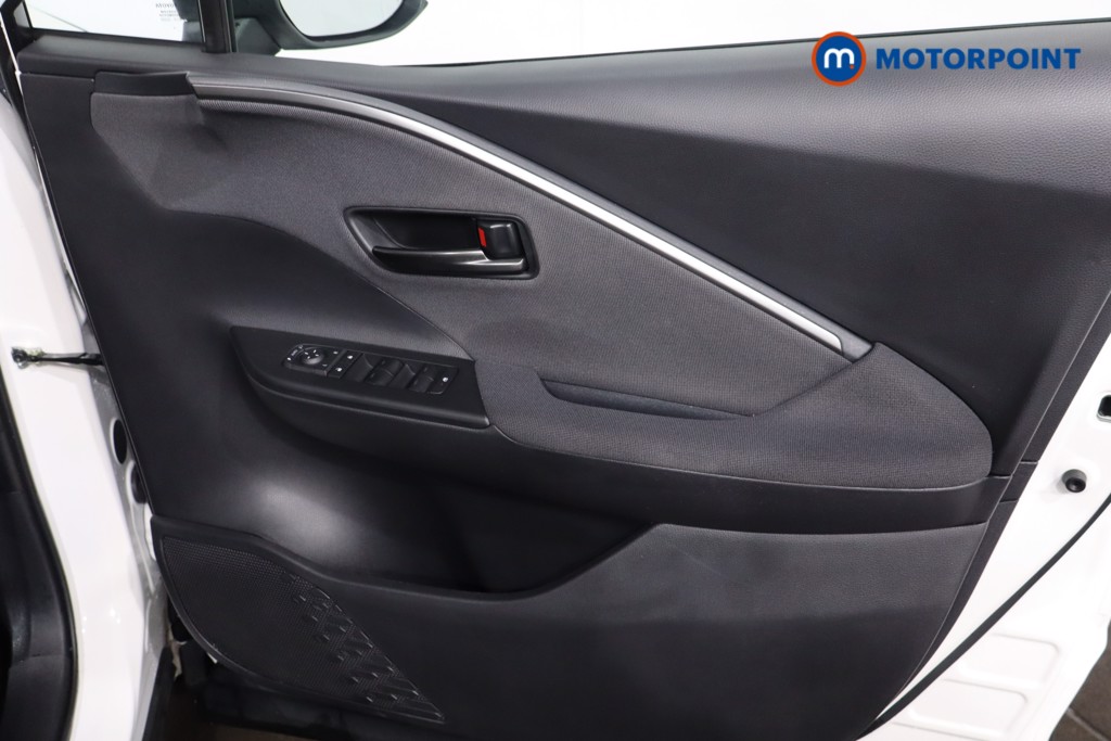 Used Toyota C-HR 2024 for sale - 77730361: Photo 33