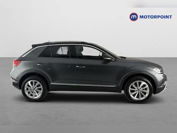 Used Volkswagen T-Roc 2024 for sale - 79572488: Photo