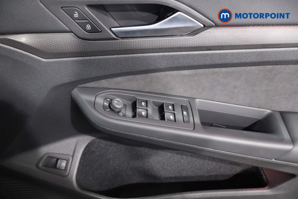 Used Volkswagen Golf 2024 for sale - 76762747: Photo 29