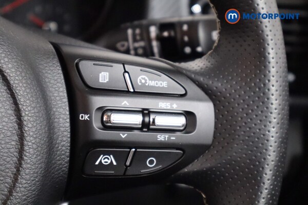 Used Kia Stonic 2023 for sale - 76219390: Photo 16