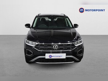 Used Volkswagen T-Roc 2025 for sale - 76232087: Photo 2