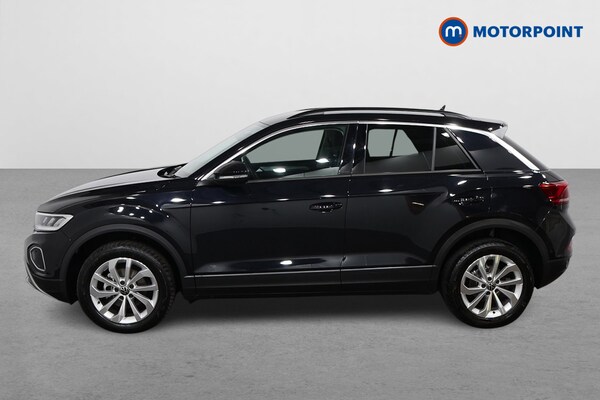 Used Volkswagen T-Roc 2025 for sale - 76232087: Photo 4