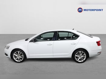Used Skoda Octavia 2020 for sale - 77686727: Photo