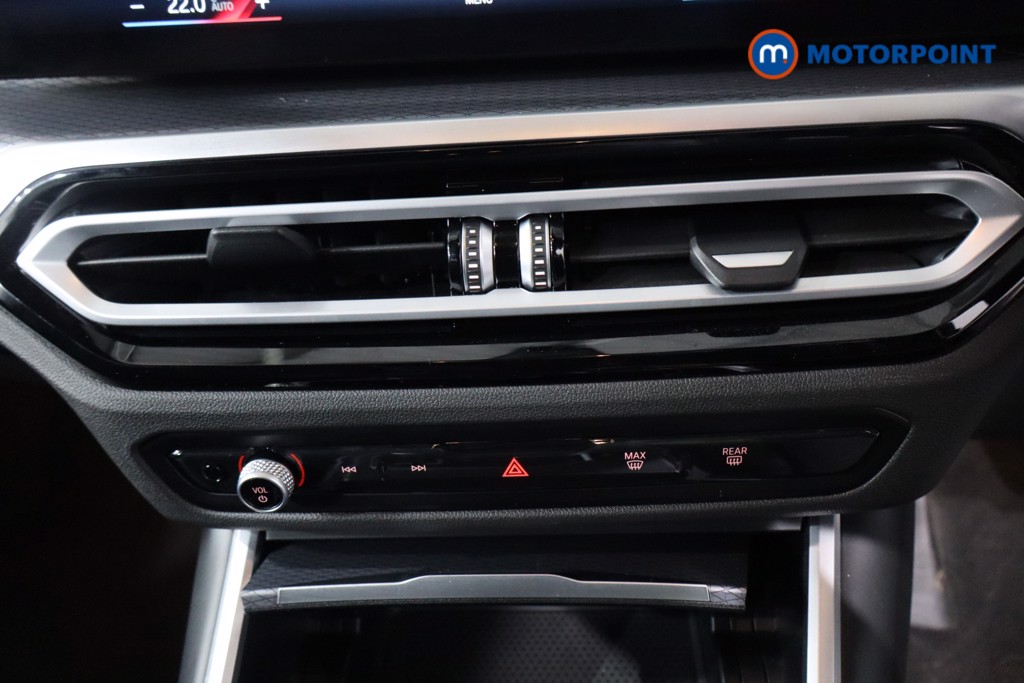 Used BMW 3 Series 2024 for sale - 77747150: Photo 29