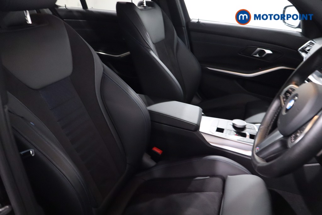 Used BMW 3 Series 2024 for sale - 77747150: Photo 32