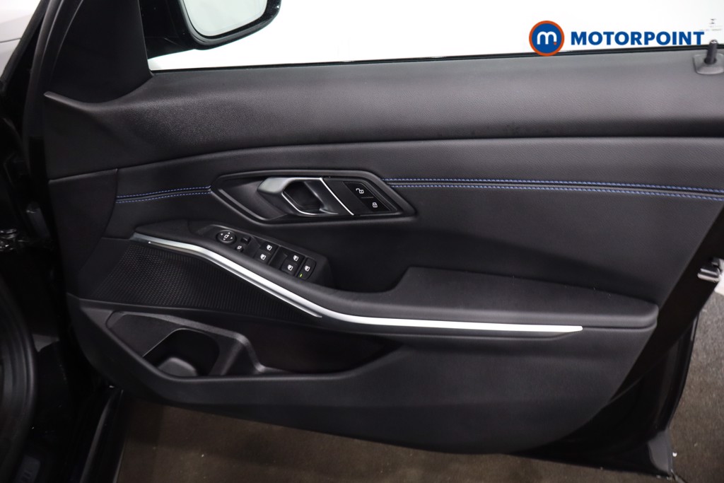 Used BMW 3 Series 2024 for sale - 77747150: Photo 34