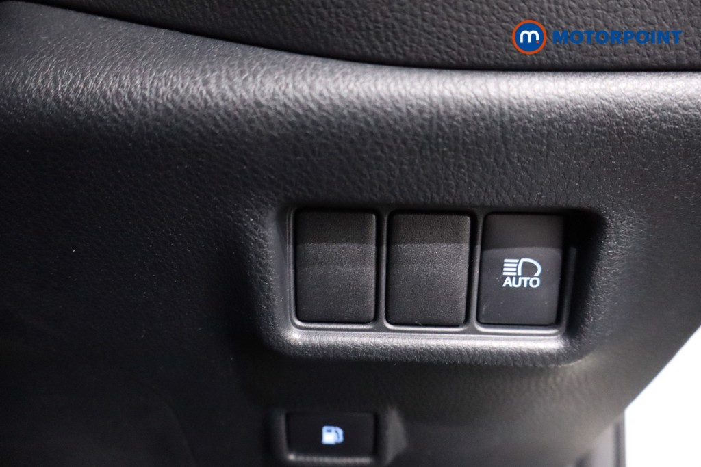 Used Toyota C-HR 2020 for sale - 77688507: Photo 25