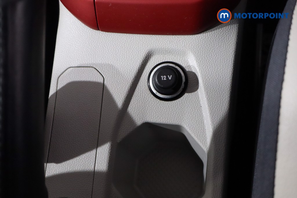 Used Volkswagen Polo 2019 for sale - 76797396: Photo 23