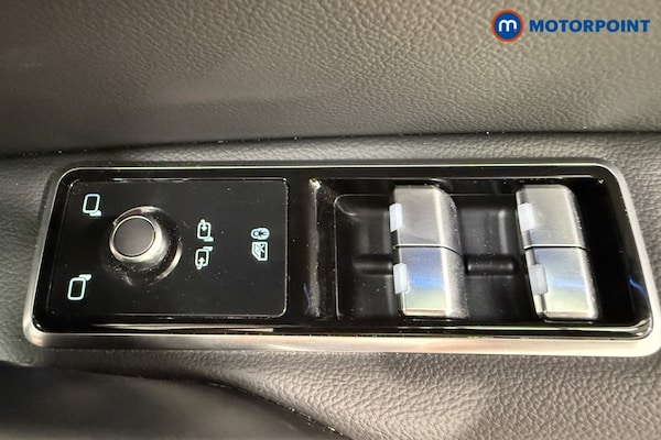 Used Jaguar XF 2024 for sale - 76184628: Photo 24