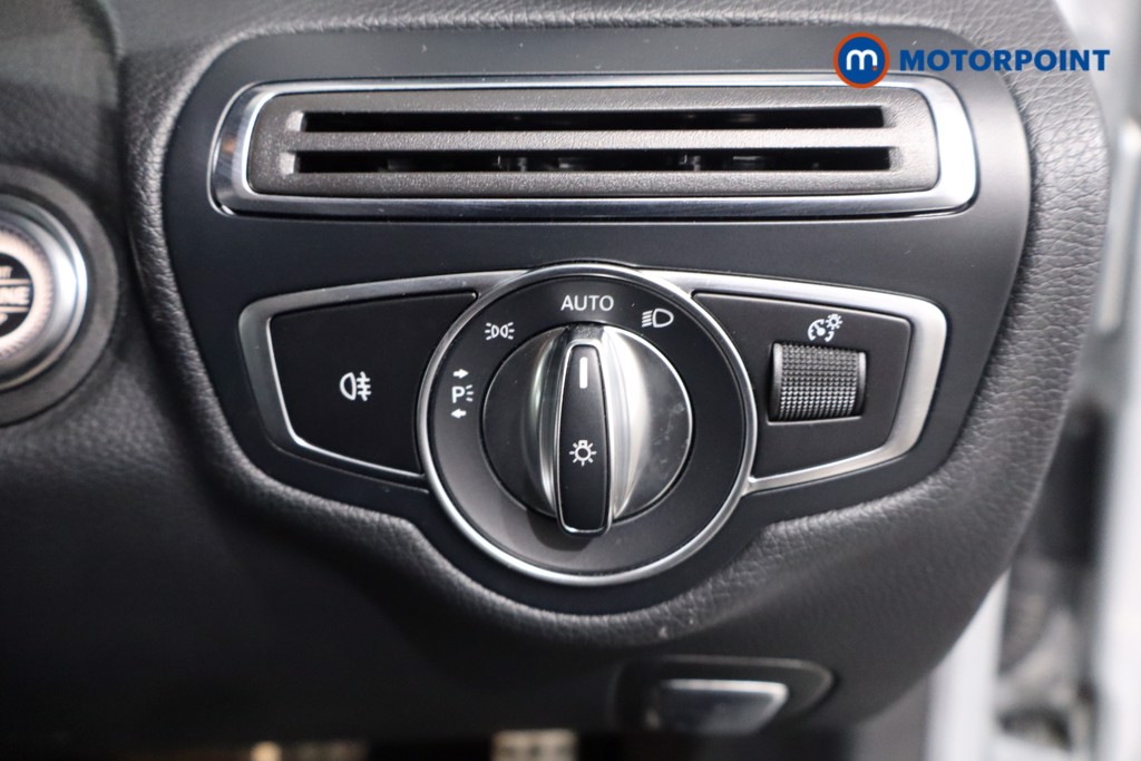 Used Mercedes-Benz C Class 2019 for sale - 76394338: Photo 27