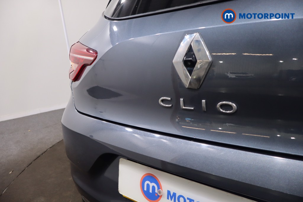 Used Renault Clio 2019 for sale - 77639720: Photo 41