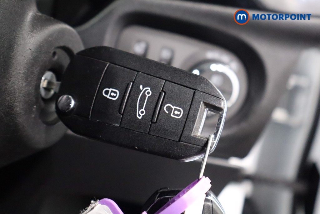 Used Vauxhall Corsa 2023 for sale - 76577711: Photo 13