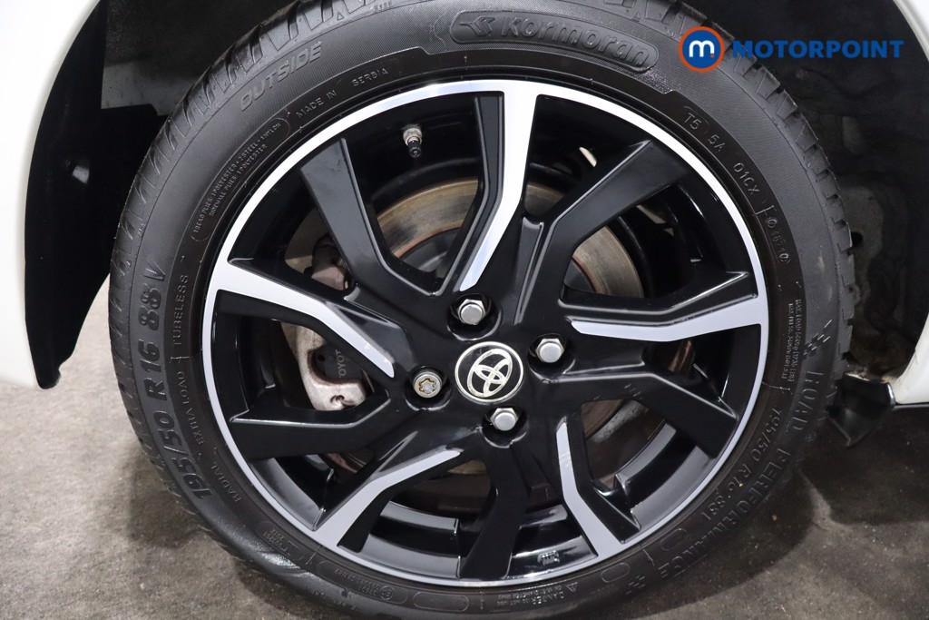 Used Toyota Yaris 2018 for sale - 76352792: Photo 17