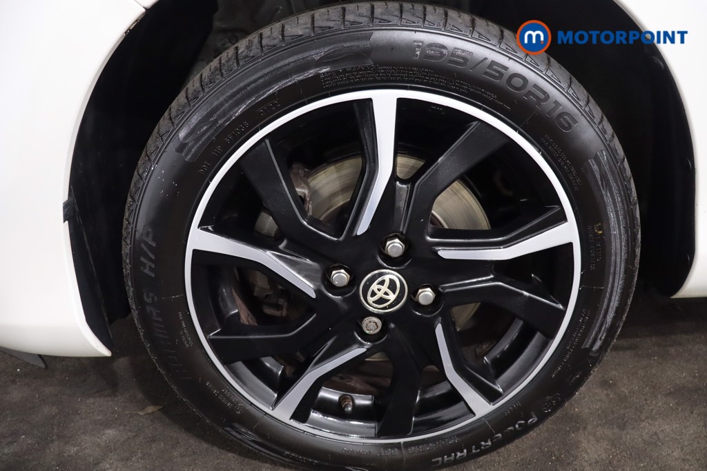 Used Toyota Yaris 2018 for sale - 76352792: Photo 19