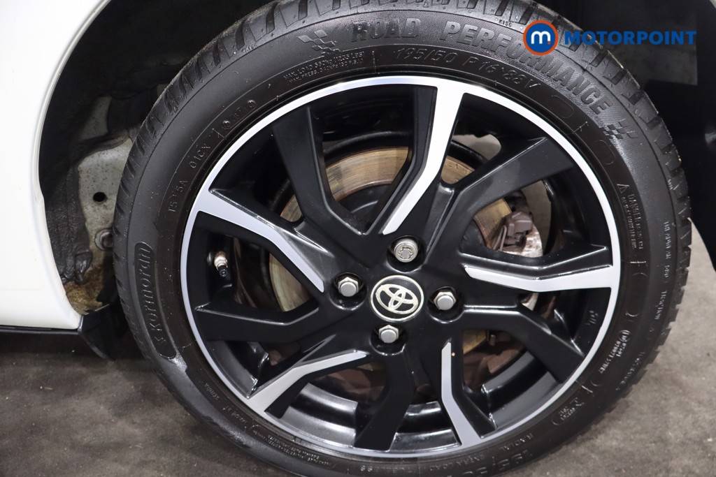 Used Toyota Yaris 2018 for sale - 76352792: Photo 20