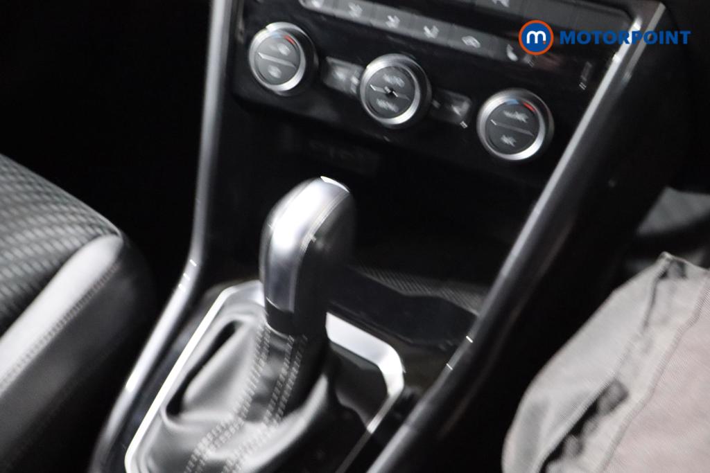 Used Volkswagen T-Roc 2021 for sale - 76344836: Photo 21