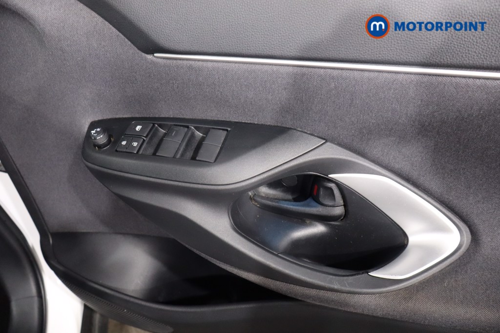 Used Toyota Yaris Cross 2022 for sale - 76908970: Photo 35