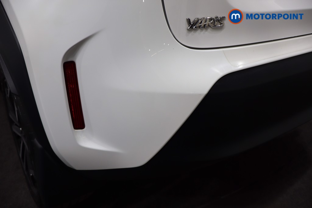 Used Toyota Yaris Cross 2022 for sale - 76908970: Photo 44