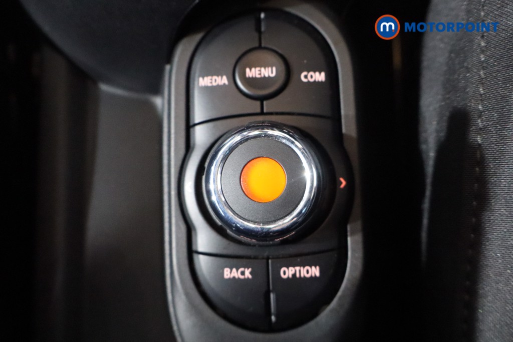 Used MINI Hatch 2019 for sale - 76046801: Photo 28