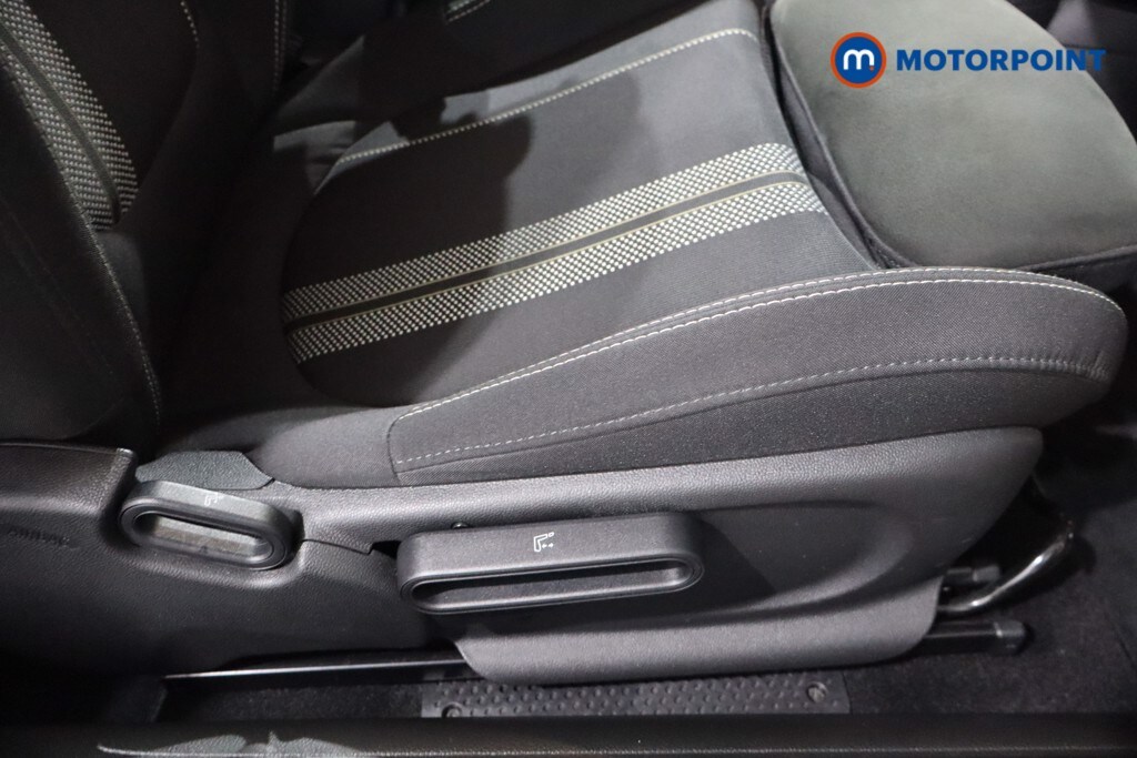 Used MINI Hatch 2019 for sale - 76046801: Photo 32