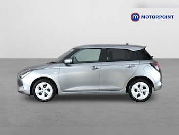 Used Suzuki Swift 2024 for sale - 79405055: Photo