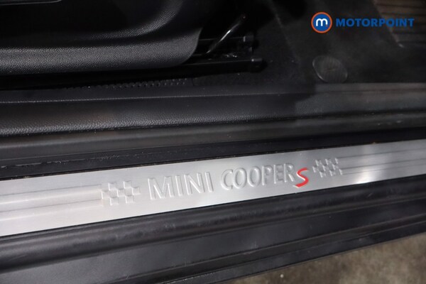 Used MINI Convertible 2022 for sale - 76157597: Photo 30