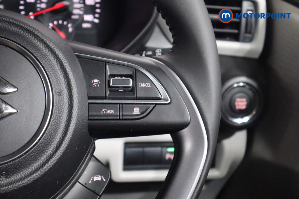 Used Suzuki Swift 2024 for sale - 76859520: Photo 16