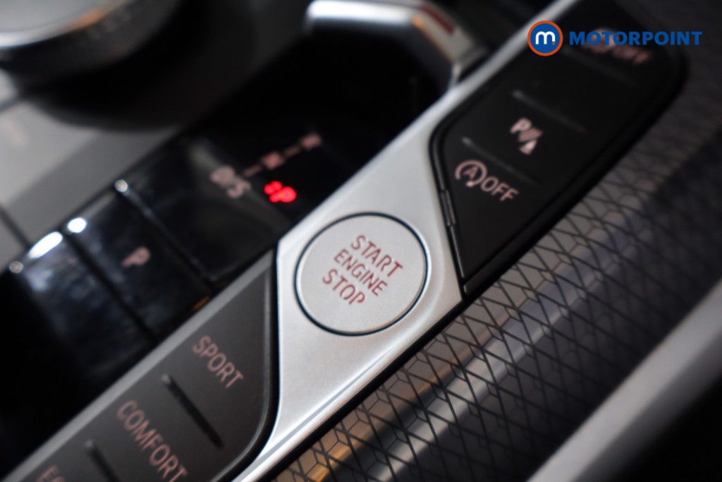 Used BMW 3 Series 2024 for sale - 77662991: Photo 29