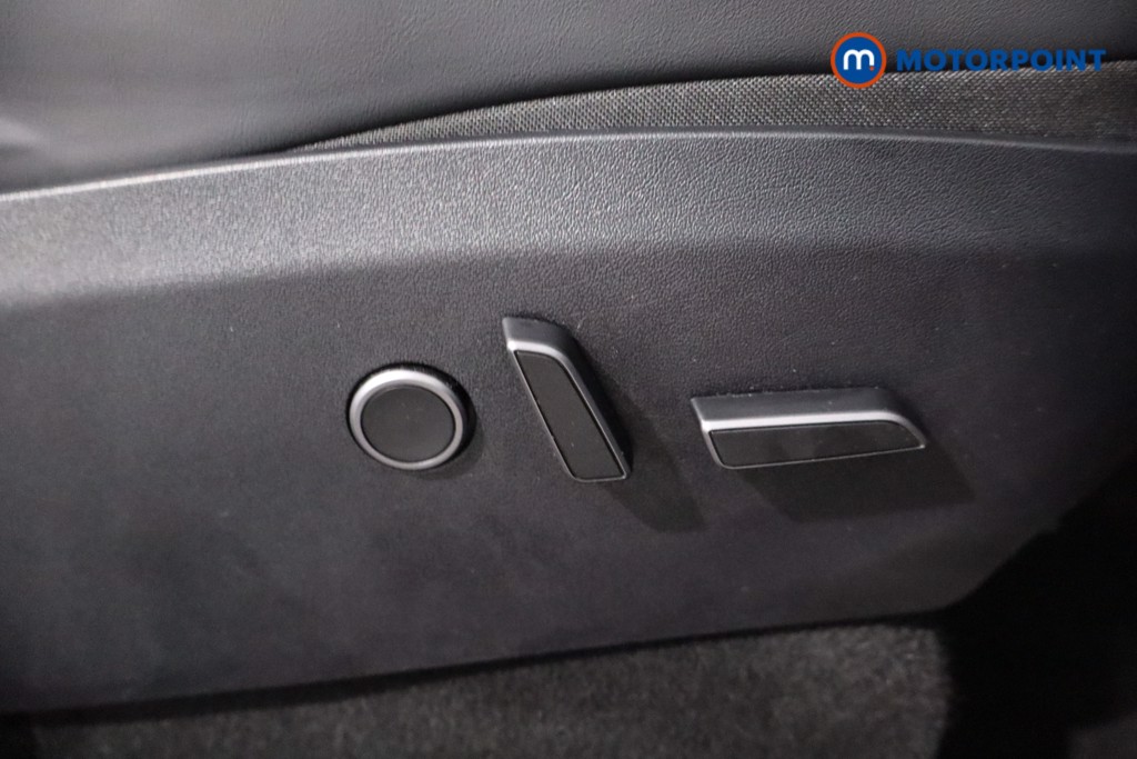 Used Tesla Model Y 2024 for sale - 77984485: Photo 29