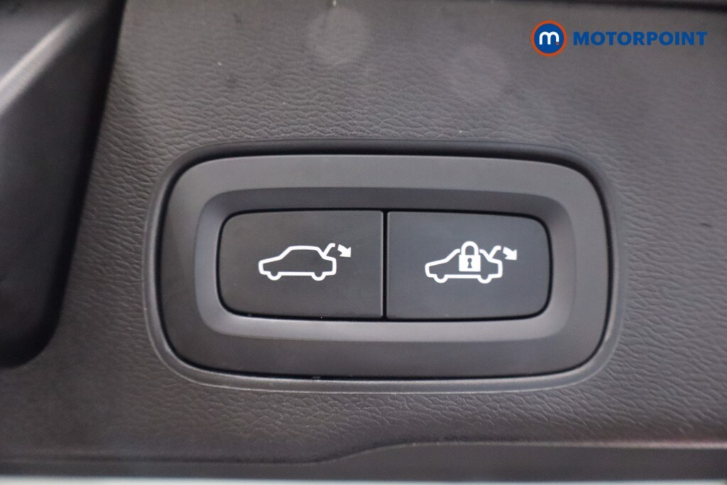 Used Volvo XC60 2021 for sale - 77462843: Photo 47