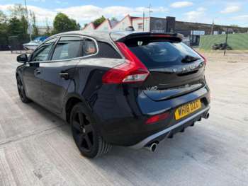 Used Volvo V40 2018 for sale - 74735668: Photo