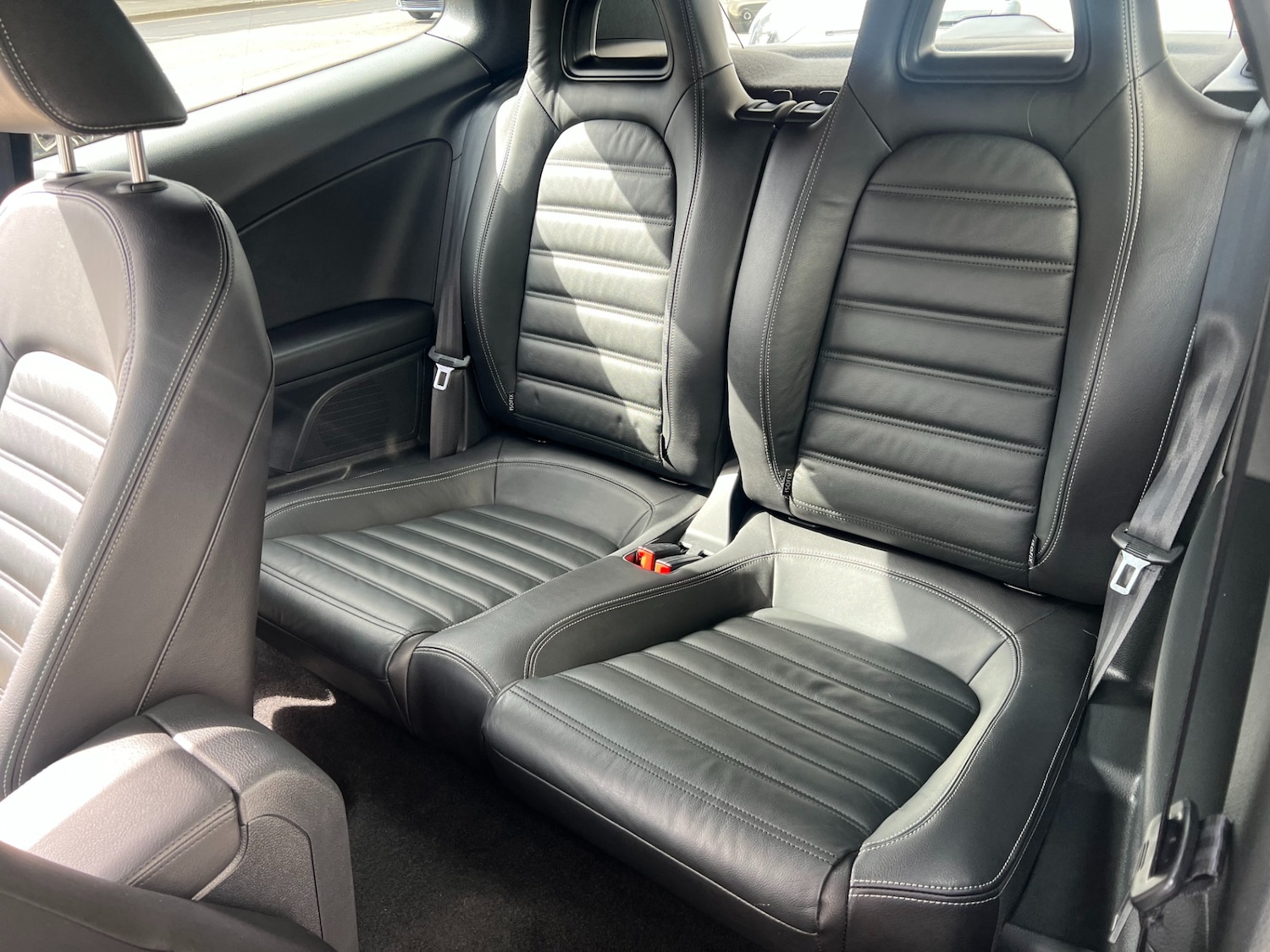 Used Volkswagen Scirocco 2009 for sale - 77916234: Photo 46