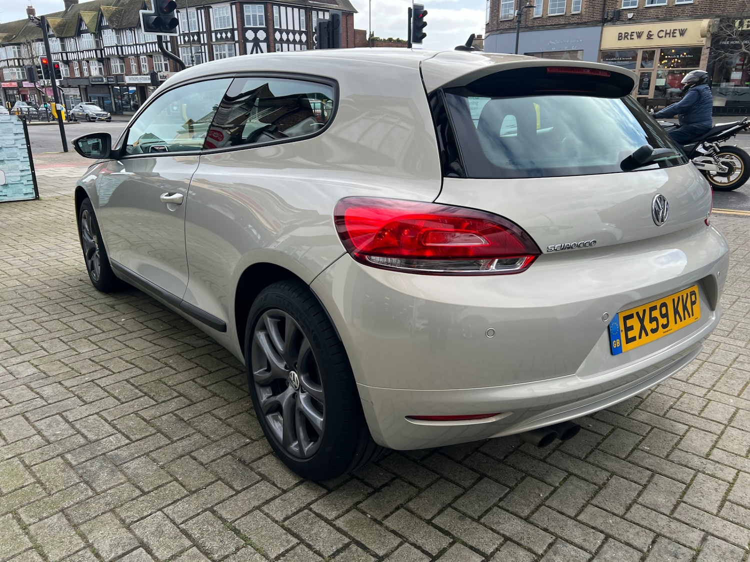 Used Volkswagen Scirocco 2009 for sale - 77916234: Photo 8