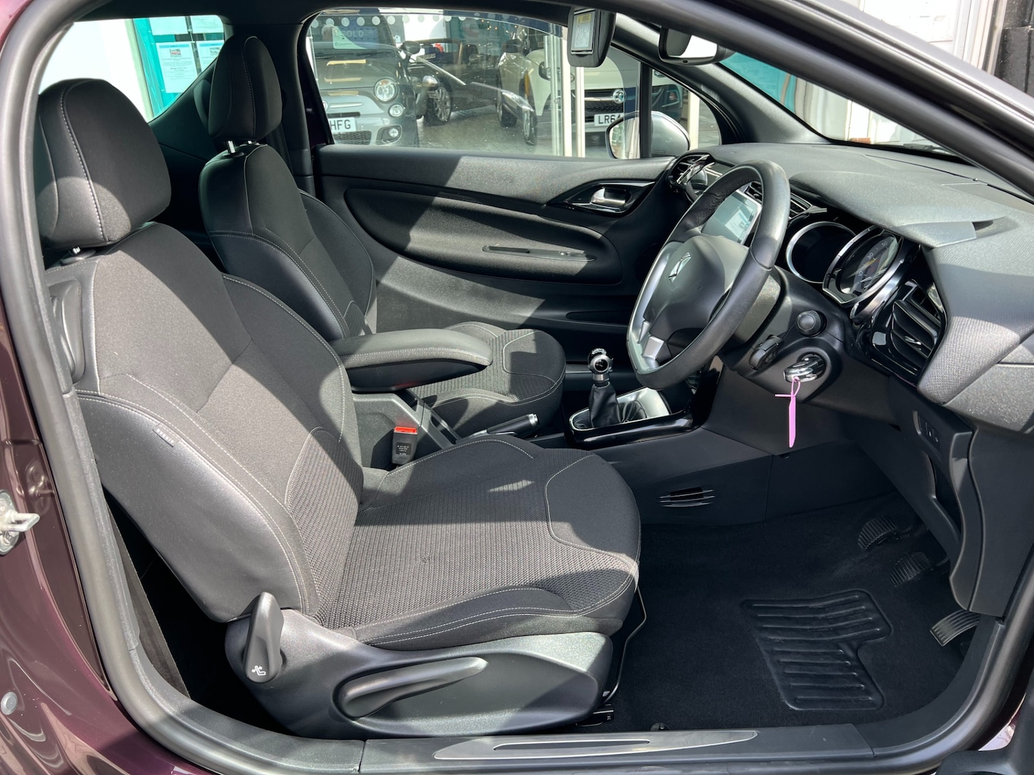 Used Citroen DS3 2015 for sale - 78197884: Photo 43