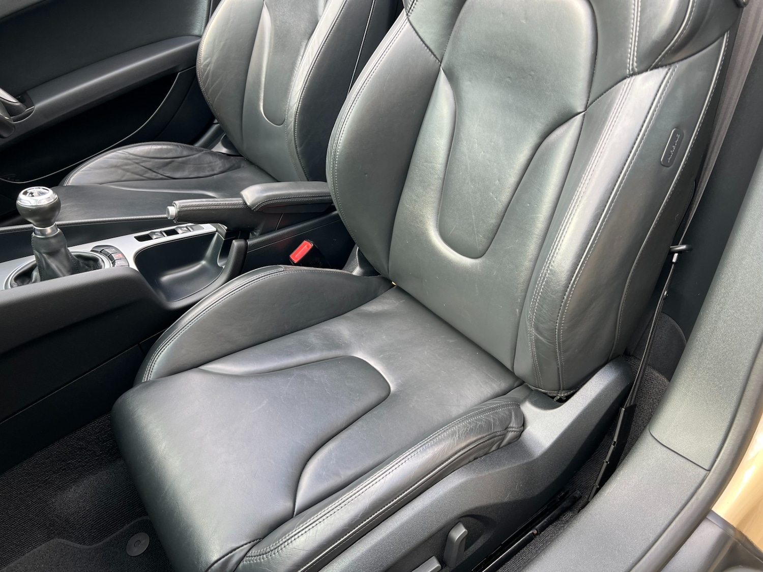 Used Audi TT 2011 for sale - 77460329: Photo 37