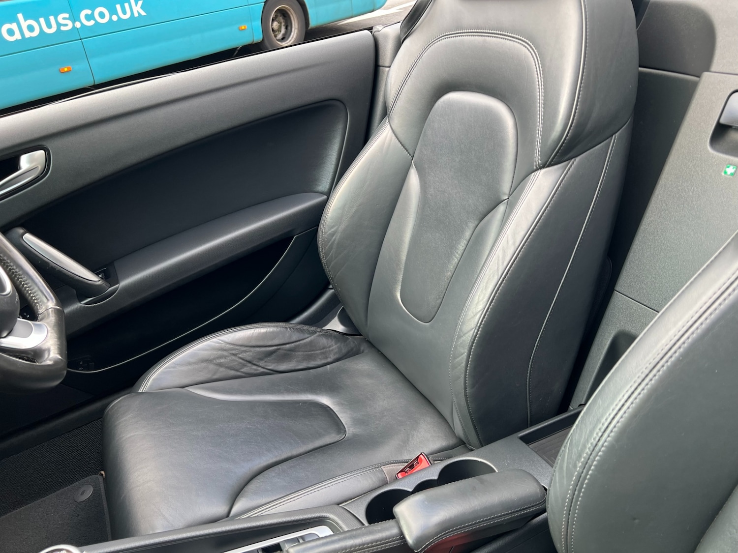 Used Audi TT 2011 for sale - 77460329: Photo 38