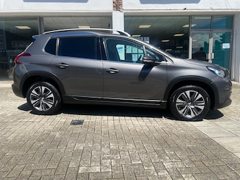 Used Peugeot 2008 2017 for sale - 78847211: Photo